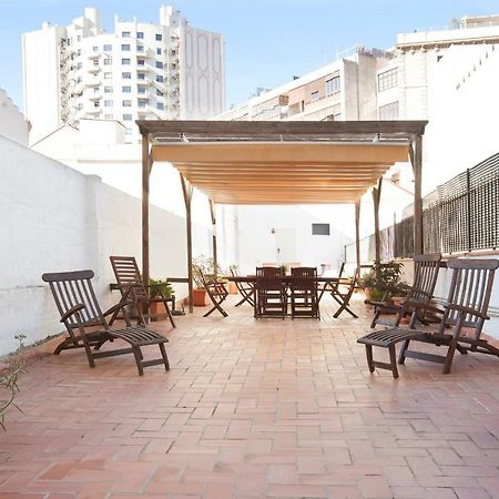 Rent Top Apartments Near Plaza De Catalunya Barcelona Luaran gambar