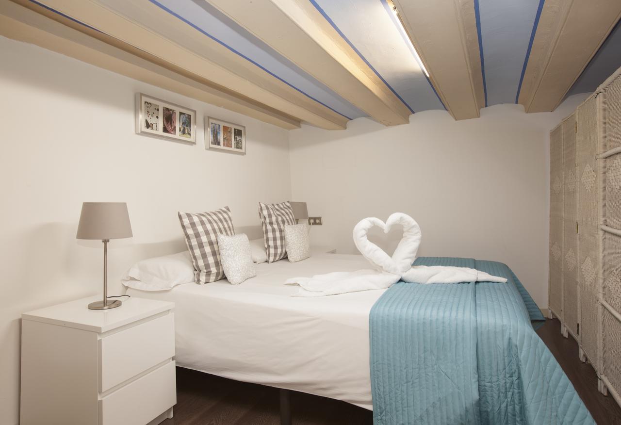 Rent Top Apartments Near Plaza De Catalunya Barcelona Luaran gambar
