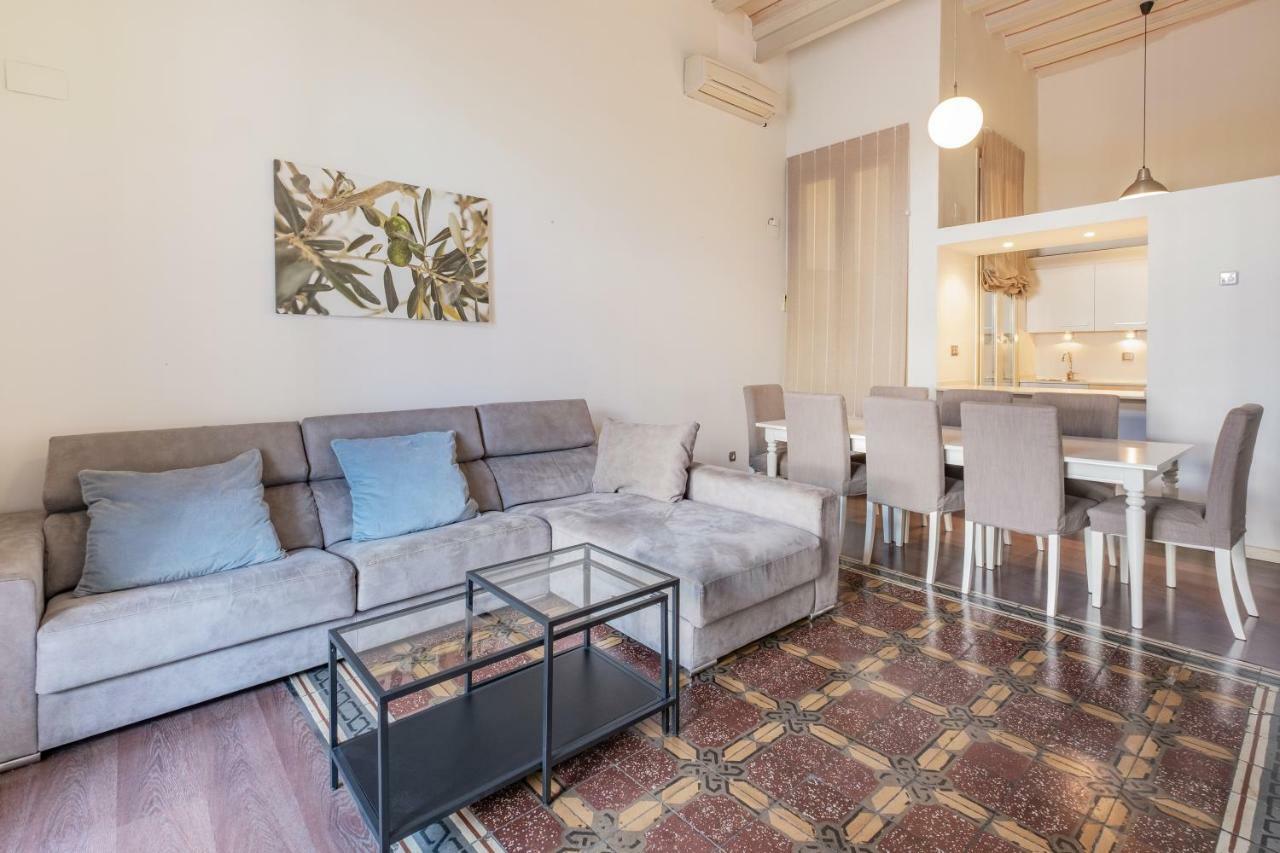 Rent Top Apartments Near Plaza De Catalunya Barcelona Luaran gambar